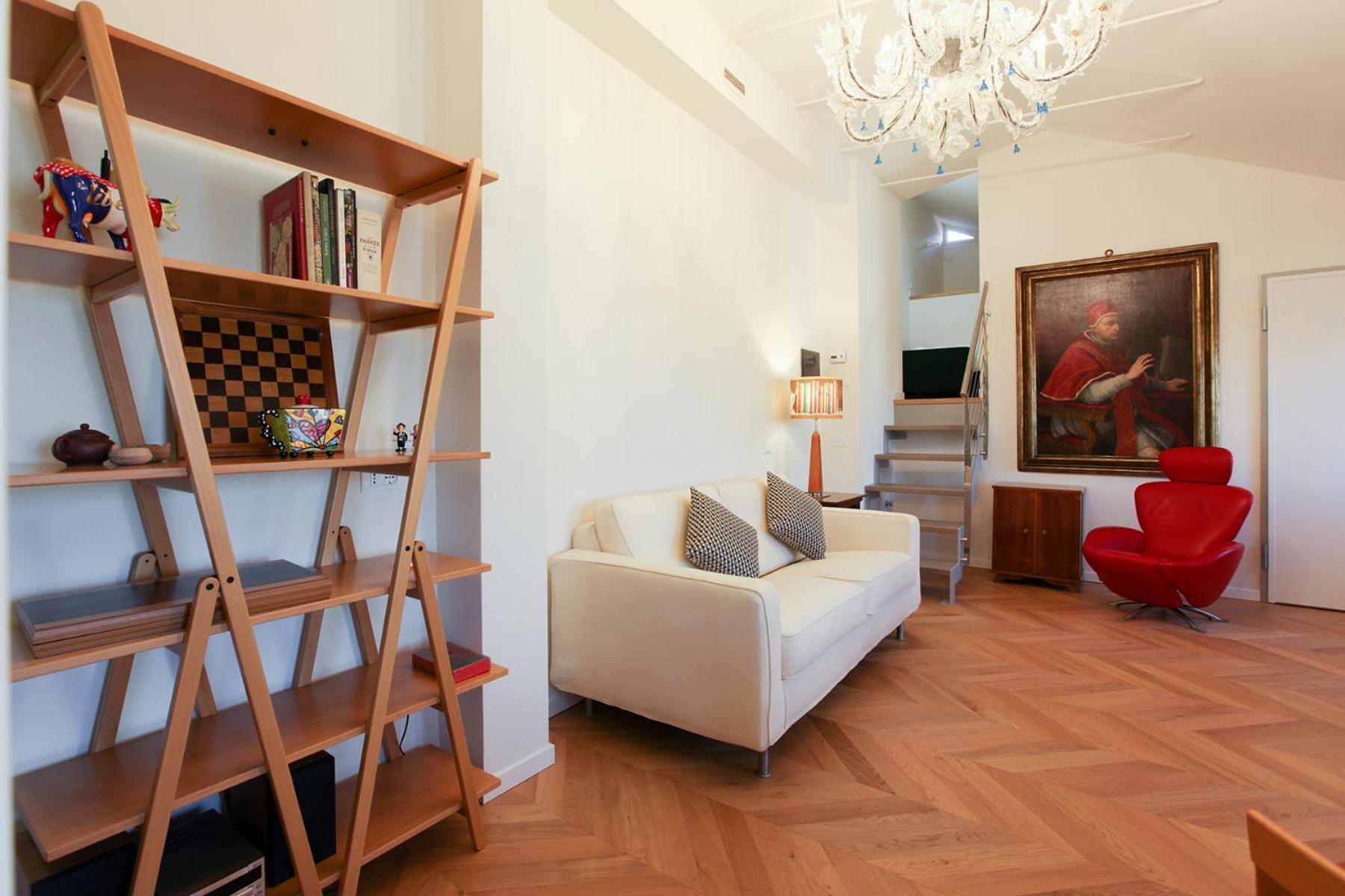 Design Nel Quadrilatero Della Moda Milan